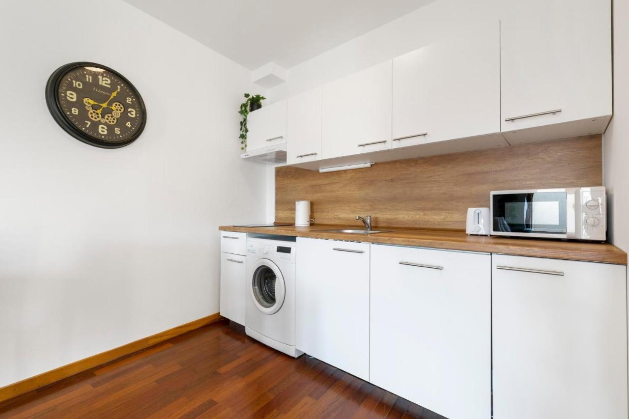 דירות ברטיסלאבה Urban Elegance Retreat מראה חיצוני תמונה